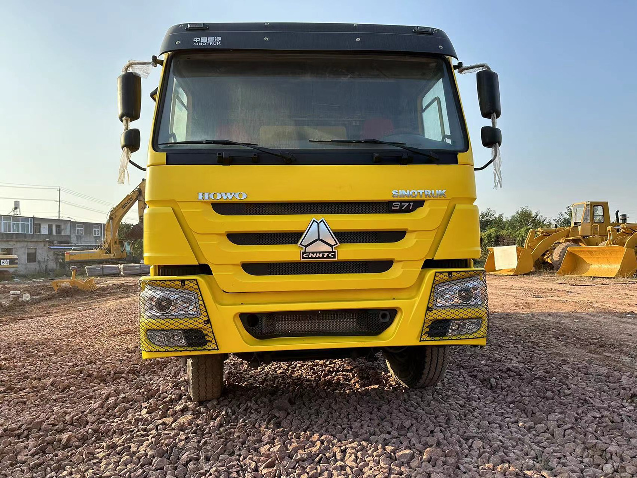 SINOTRUK HOWO 371 Dump Truck - Φορτηγό ανατρεπόμενο: φωτογραφία 4 SINOTRUK HOWO 371 Dump Truck - Φορτηγό ανατρεπόμενο: φωτογραφία 4