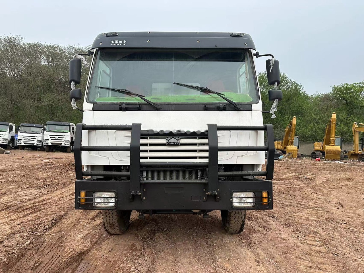 SINOTRUK HOWO 371 with Bumper - Φορτηγό ανατρεπόμενο: φωτογραφία 2 SINOTRUK HOWO 371 with Bumper - Φορτηγό ανατρεπόμενο: φωτογραφία 2