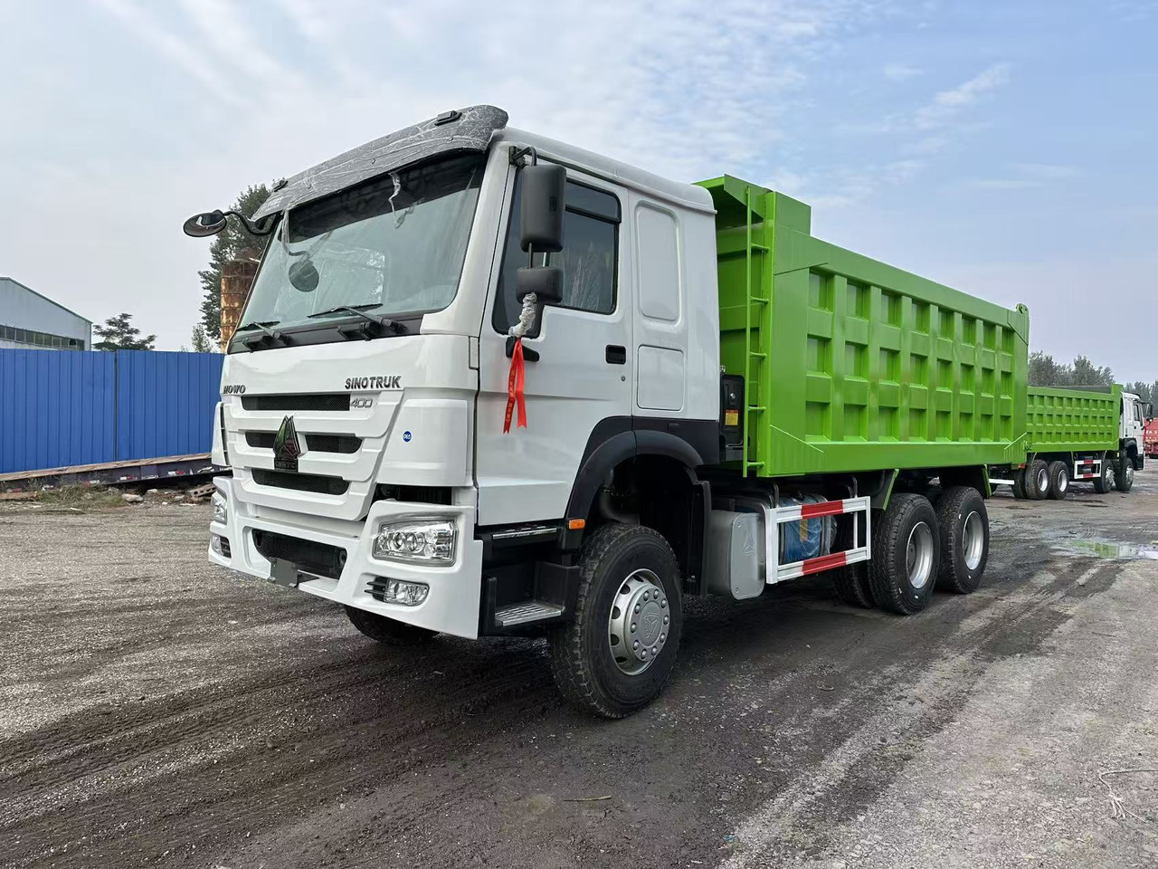 SINOTRUK HOWO 400HP 6X4 Tipper Truck - Φορτηγό ανατρεπόμενο: φωτογραφία 3 SINOTRUK HOWO 400HP 6X4 Tipper Truck - Φορτηγό ανατρεπόμενο: φωτογραφία 3