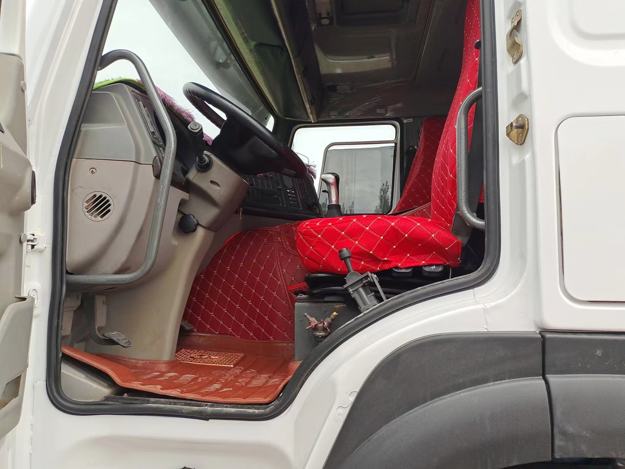 SINOTRUK HOWO Dump truck 371 6x4 - Φορτηγό ανατρεπόμενο: φωτογραφία 5 SINOTRUK HOWO Dump truck 371 6x4 - Φορτηγό ανατρεπόμενο: φωτογραφία 5