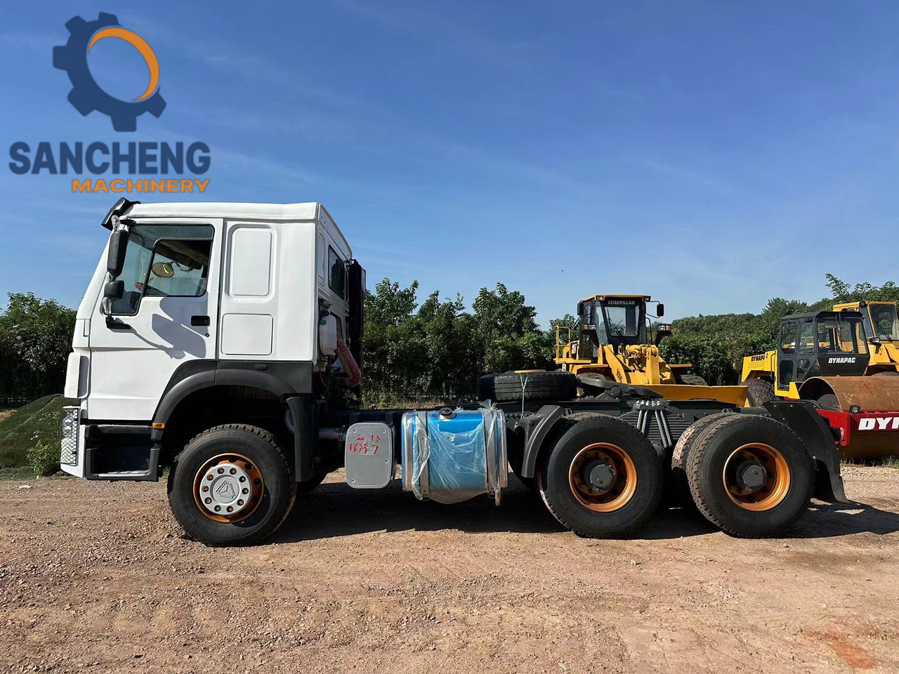 SINOTRUK HOWO Truck Head 371 - Τράκτορας: φωτογραφία 1 SINOTRUK HOWO Truck Head 371 - Τράκτορας: φωτογραφία 1