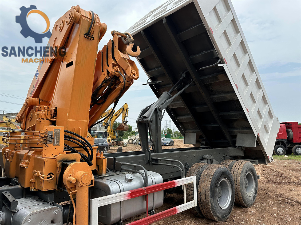 Φορτηγό με γερανό SINOTRUK Howo 371 6x4 crane truck: φωτογραφία 8