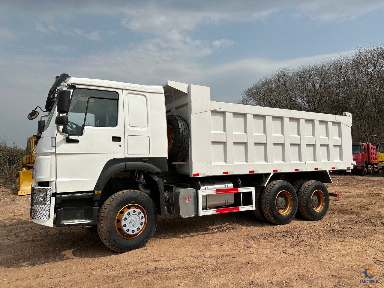 SINOTRUK Howo Dump truck 371 - Φορτηγό ανατρεπόμενο: φωτογραφία 2 SINOTRUK Howo Dump truck 371 - Φορτηγό ανατρεπόμενο: φωτογραφία 2