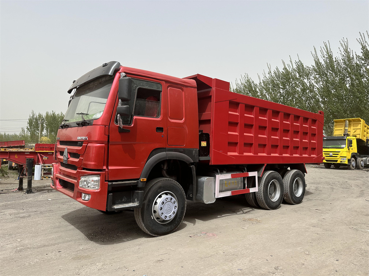 SINOTRUK Howo Dump truck 371 - Φορτηγό ανατρεπόμενο: φωτογραφία 3 SINOTRUK Howo Dump truck 371 - Φορτηγό ανατρεπόμενο: φωτογραφία 3