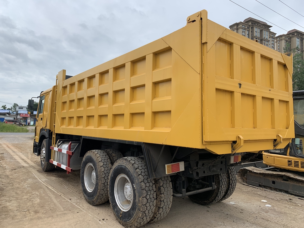 SINOTRUK Howo Dump truck 371 - Φορτηγό ανατρεπόμενο: φωτογραφία 5 SINOTRUK Howo Dump truck 371 - Φορτηγό ανατρεπόμενο: φωτογραφία 5