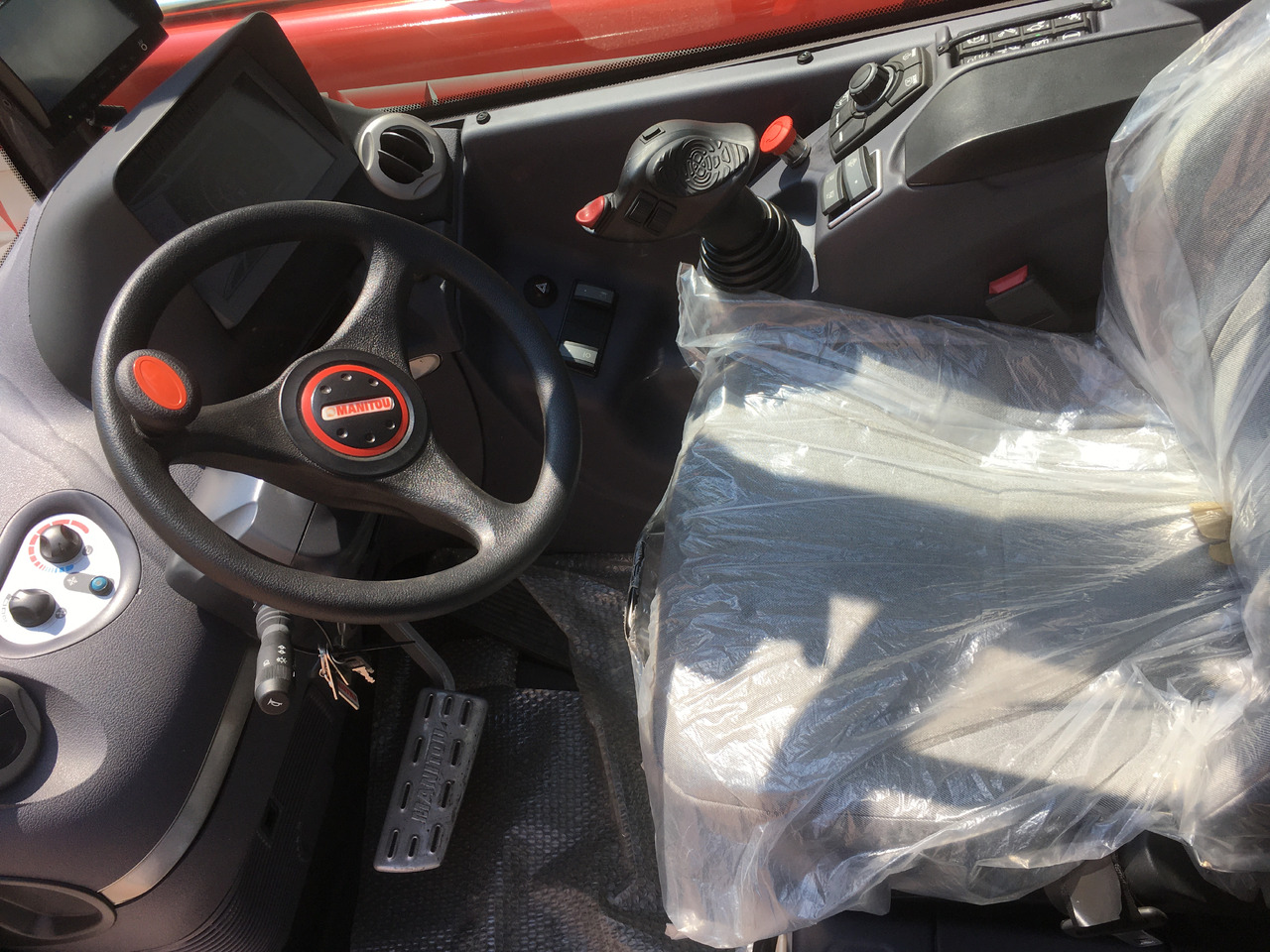 MANITOU MHT 10230 ST4 - 2018 - Τηλεσκοπικός φορτωτής: φωτογραφία 4 MANITOU MHT 10230 ST4 - 2018 - Τηλεσκοπικός φορτωτής: φωτογραφία 4