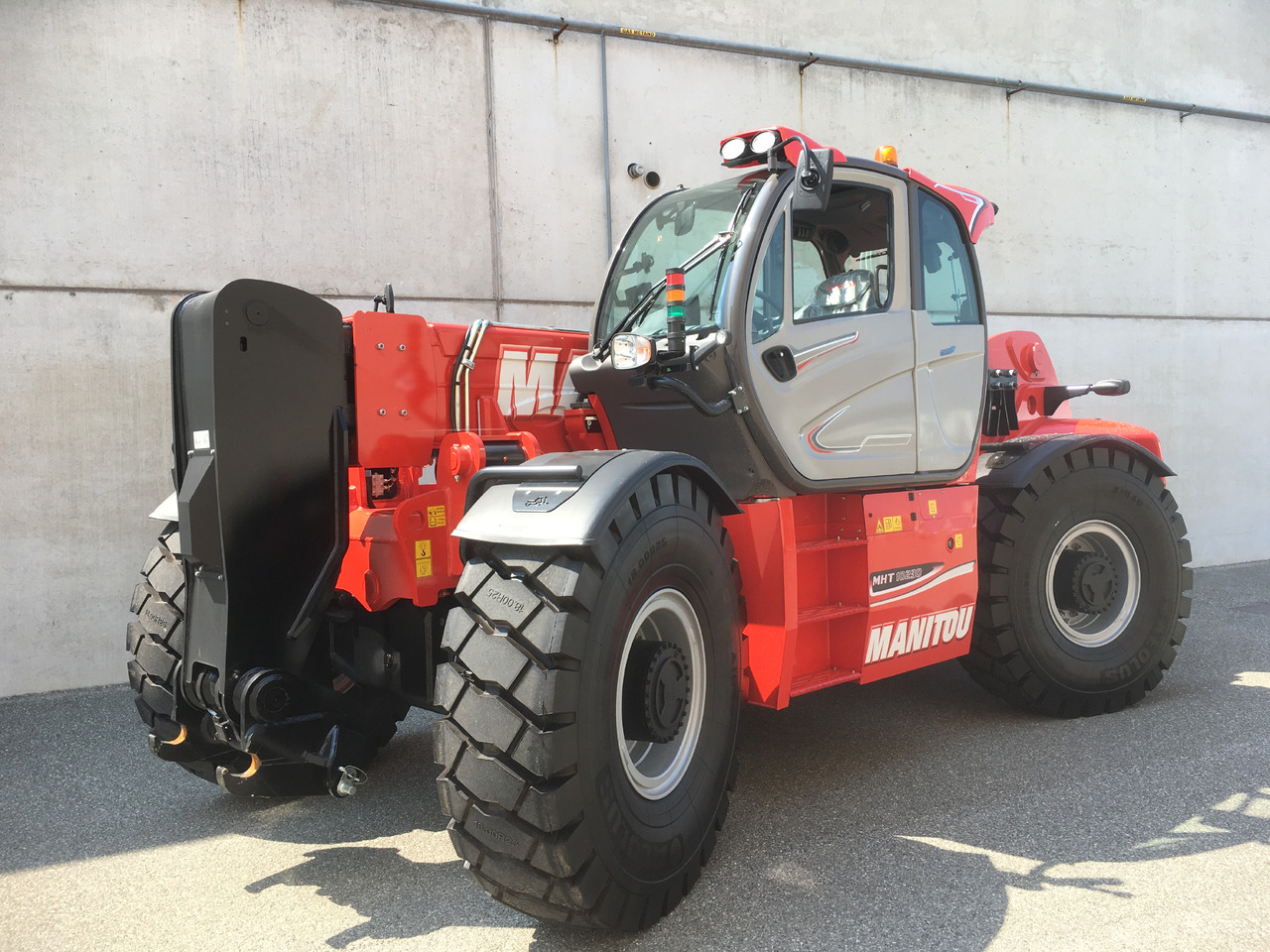 MANITOU MHT 10230 ST4 - 2018 - Τηλεσκοπικός φορτωτής: φωτογραφία 1 MANITOU MHT 10230 ST4 - 2018 - Τηλεσκοπικός φορτωτής: φωτογραφία 1