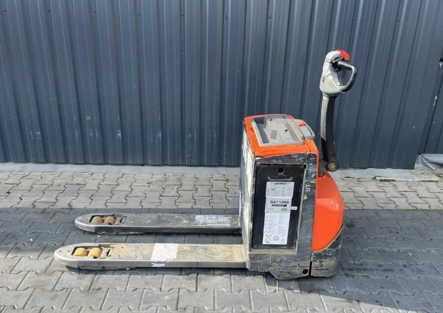 BT LWE250 - Παλετοφόρο: φωτογραφία 2 BT LWE250 - Παλετοφόρο: φωτογραφία 2
