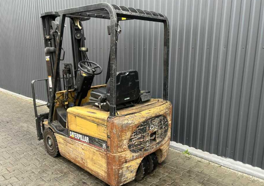 CAT Lift Trucks EP16KT - Ηλεκτροκίνητο περονοφόρο: φωτογραφία 3 CAT Lift Trucks EP16KT - Ηλεκτροκίνητο περονοφόρο: φωτογραφία 3