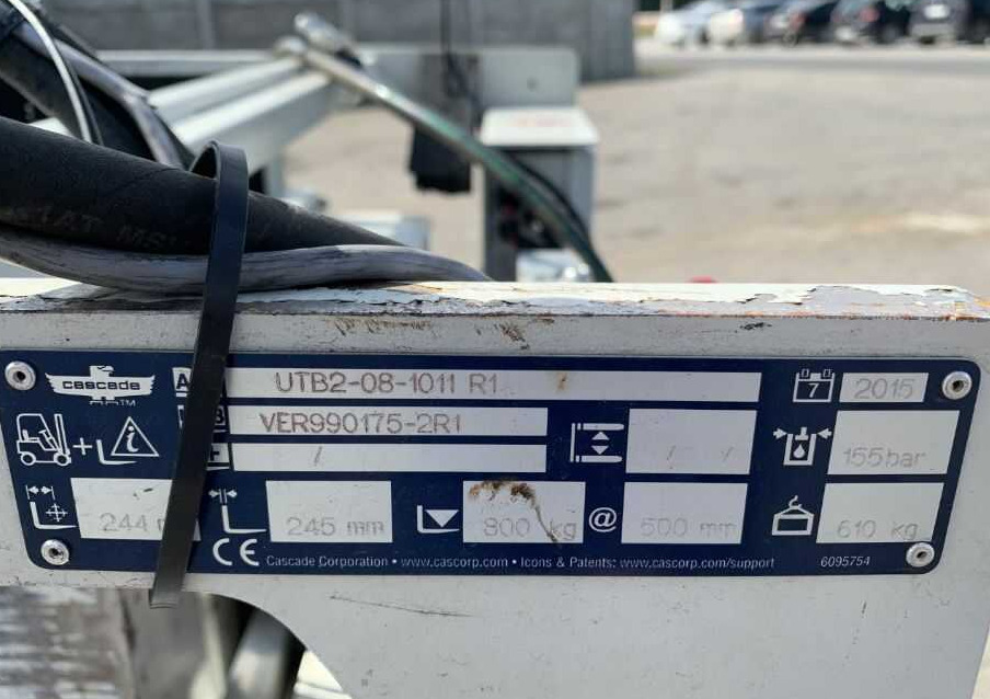 Cascade UTB2-08-1011 R1, Kartonklammer - Σφιγκτήρας για Ανυψωτικό μηχάνημα: φωτογραφία 1 Cascade UTB2-08-1011 R1, Kartonklammer - Σφιγκτήρας για Ανυψωτικό μηχάνημα: φωτογραφία 1