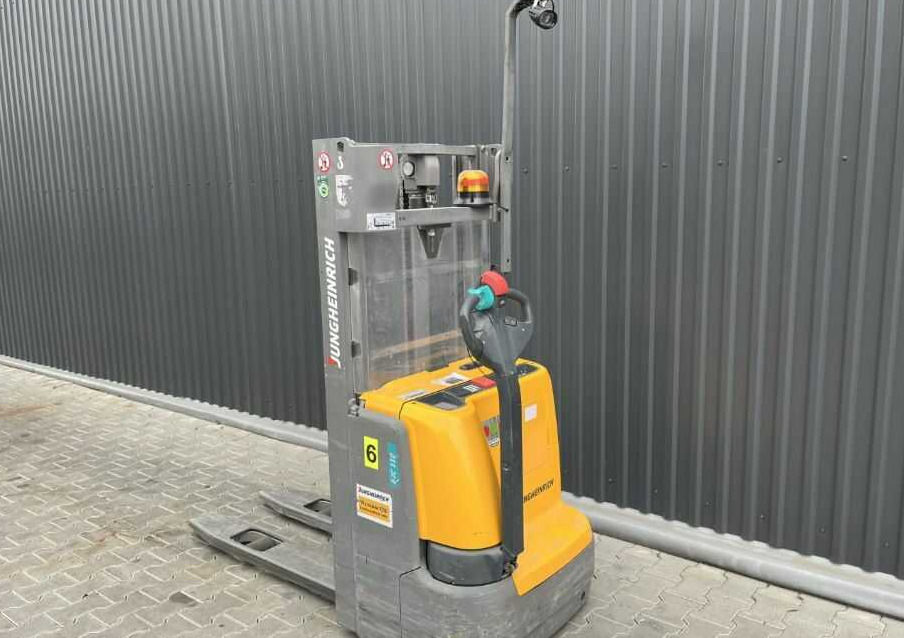 Jungheinrich EJC112 - Μηχάνημα στοίβαξης: φωτογραφία 3 Jungheinrich EJC112 - Μηχάνημα στοίβαξης: φωτογραφία 3