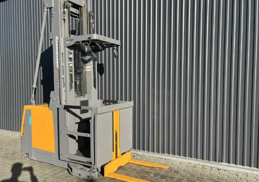 Jungheinrich EKS412s - Μηχάνημα συλλογής παραγγελιών: φωτογραφία 3 Jungheinrich EKS412s - Μηχάνημα συλλογής παραγγελιών: φωτογραφία 3