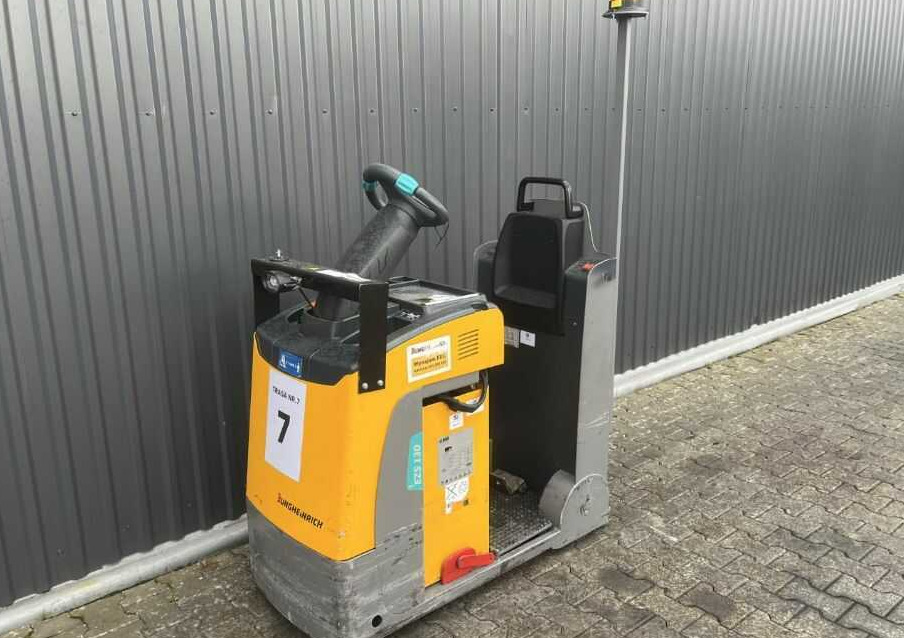 Jungheinrich EZS130 - Μηχάνημα έλξης: φωτογραφία 1 Jungheinrich EZS130 - Μηχάνημα έλξης: φωτογραφία 1