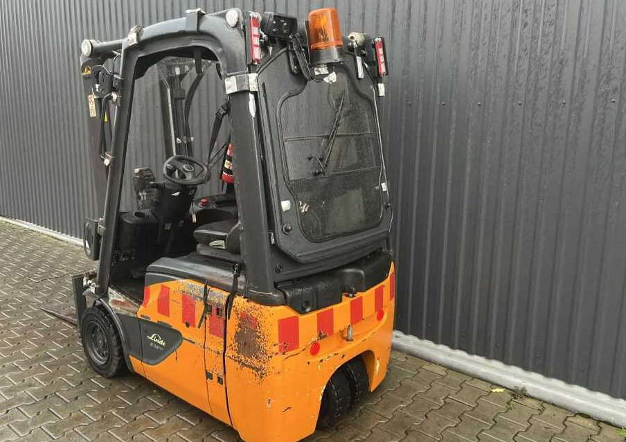 Linde E14-02 - Ηλεκτροκίνητο περονοφόρο: φωτογραφία 3 Linde E14-02 - Ηλεκτροκίνητο περονοφόρο: φωτογραφία 3