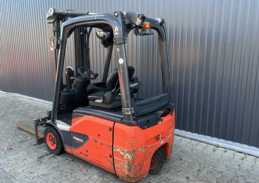 Linde E16-02 - Ηλεκτροκίνητο περονοφόρο: φωτογραφία 3 Linde E16-02 - Ηλεκτροκίνητο περονοφόρο: φωτογραφία 3