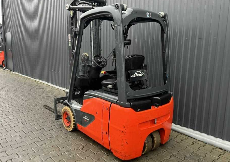 Linde E16C-02 - Ηλεκτροκίνητο περονοφόρο: φωτογραφία 3 Linde E16C-02 - Ηλεκτροκίνητο περονοφόρο: φωτογραφία 3