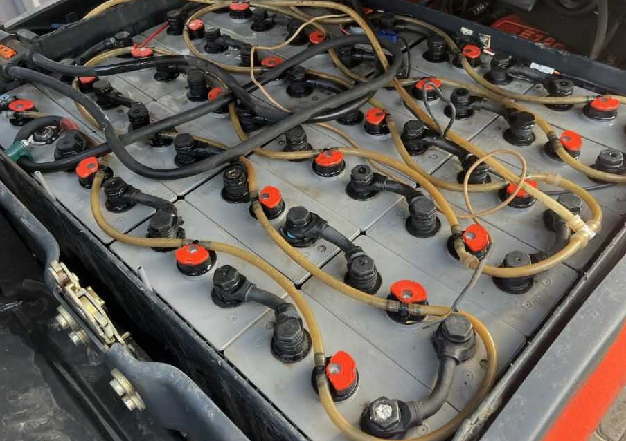 Ηλεκτροκίνητο περονοφόρο Linde E16P-02: φωτογραφία 6 Ηλεκτροκίνητο περονοφόρο Linde E16P-02: φωτογραφία 6