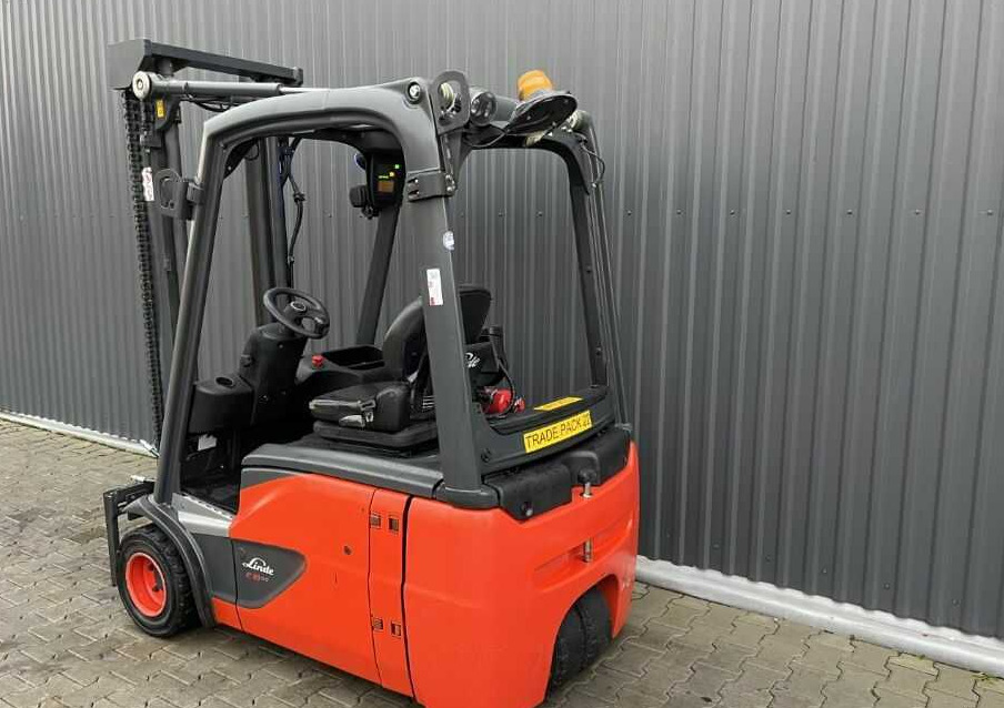 Linde E18-02 - Ηλεκτροκίνητο περονοφόρο: φωτογραφία 2 Linde E18-02 - Ηλεκτροκίνητο περονοφόρο: φωτογραφία 2