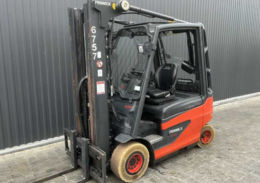 Linde E25-01 - Ηλεκτροκίνητο περονοφόρο: φωτογραφία 1 Linde E25-01 - Ηλεκτροκίνητο περονοφόρο: φωτογραφία 1