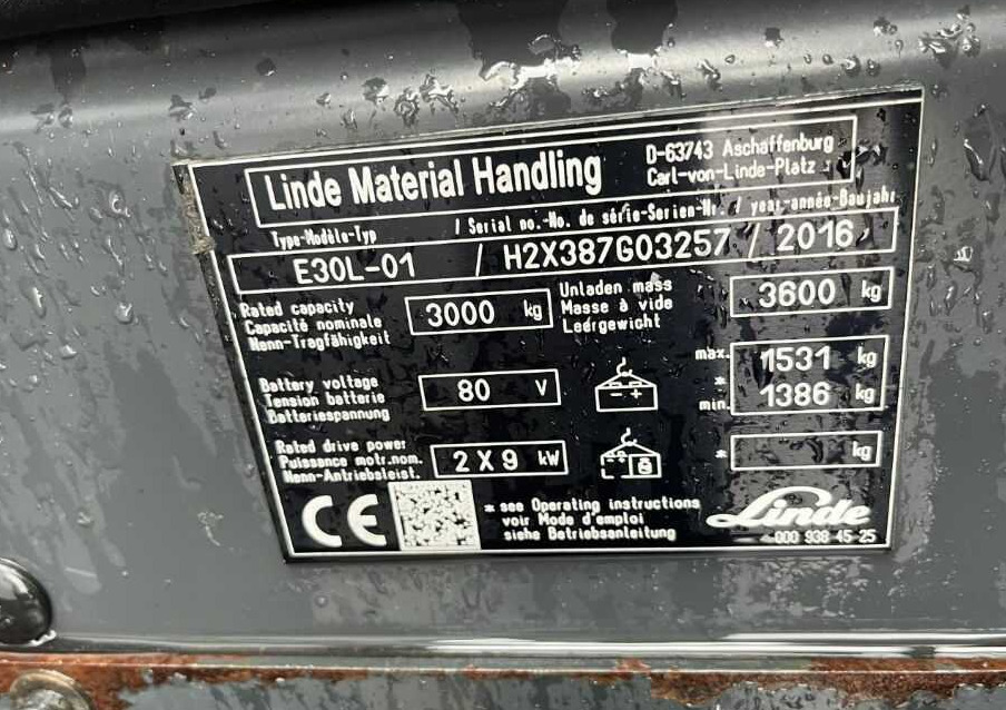 Linde E30-01 - Ηλεκτροκίνητο περονοφόρο: φωτογραφία 4 Linde E30-01 - Ηλεκτροκίνητο περονοφόρο: φωτογραφία 4