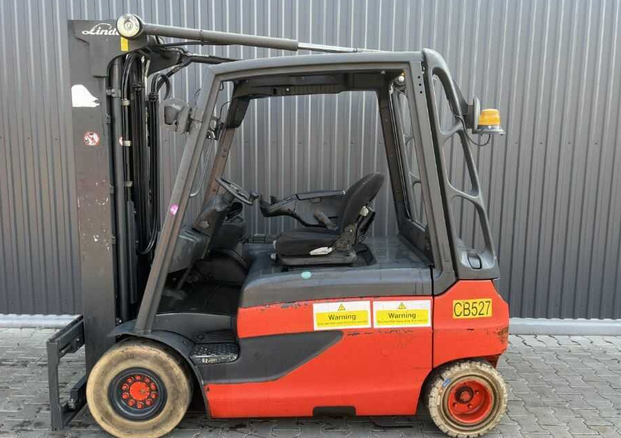 Linde E30L-01 - Ηλεκτροκίνητο περονοφόρο: φωτογραφία 2 Linde E30L-01 - Ηλεκτροκίνητο περονοφόρο: φωτογραφία 2
