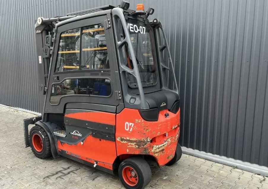 Linde E35HL-01 - Ηλεκτροκίνητο περονοφόρο: φωτογραφία 3 Linde E35HL-01 - Ηλεκτροκίνητο περονοφόρο: φωτογραφία 3