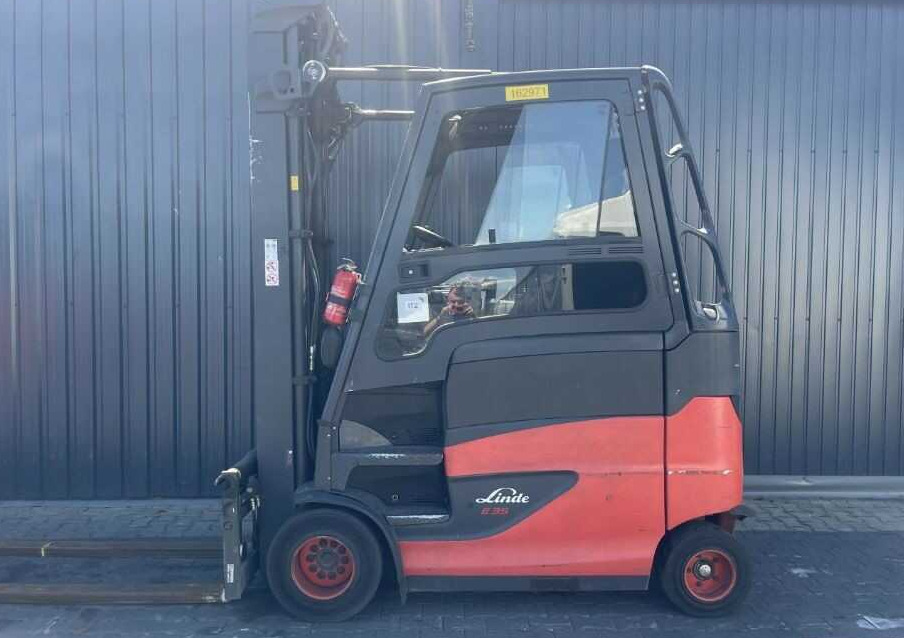 Linde E35HL-01 - Ηλεκτροκίνητο περονοφόρο: φωτογραφία 2 Linde E35HL-01 - Ηλεκτροκίνητο περονοφόρο: φωτογραφία 2