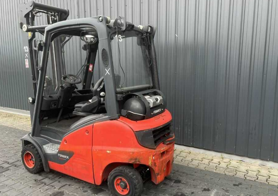 Linde H20T-01 - Υγραεριοκίνητο περονοφόρο: φωτογραφία 3 Linde H20T-01 - Υγραεριοκίνητο περονοφόρο: φωτογραφία 3