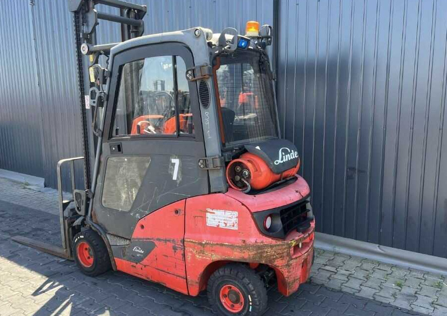 Linde H20T-01 - Υγραεριοκίνητο περονοφόρο: φωτογραφία 3 Linde H20T-01 - Υγραεριοκίνητο περονοφόρο: φωτογραφία 3