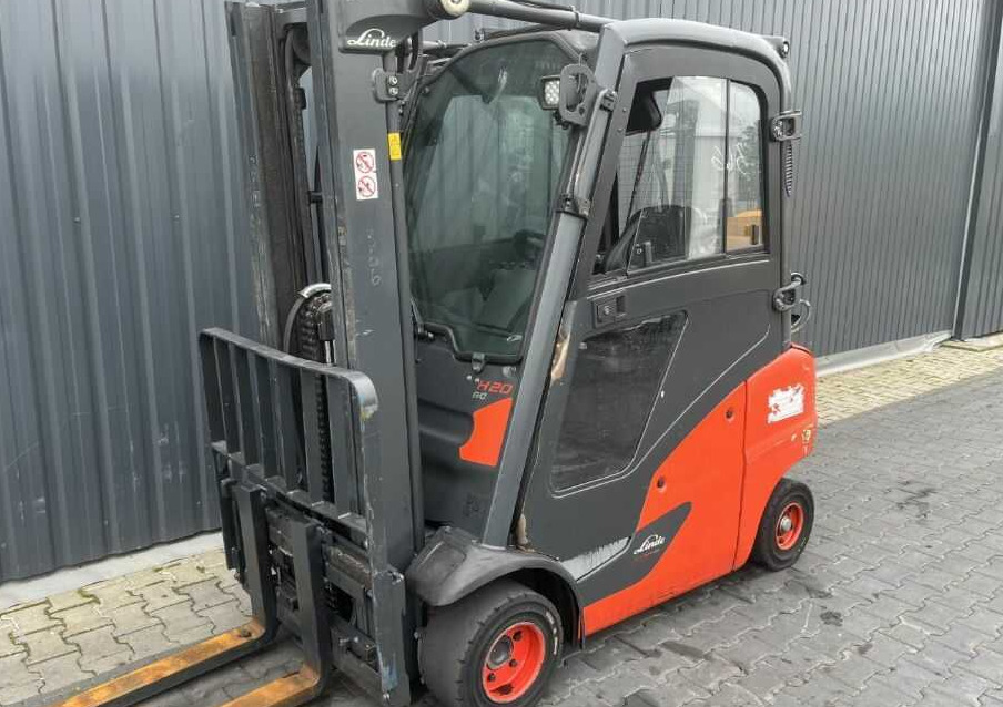Linde H20T-01 - Υγραεριοκίνητο περονοφόρο: φωτογραφία 1 Linde H20T-01 - Υγραεριοκίνητο περονοφόρο: φωτογραφία 1