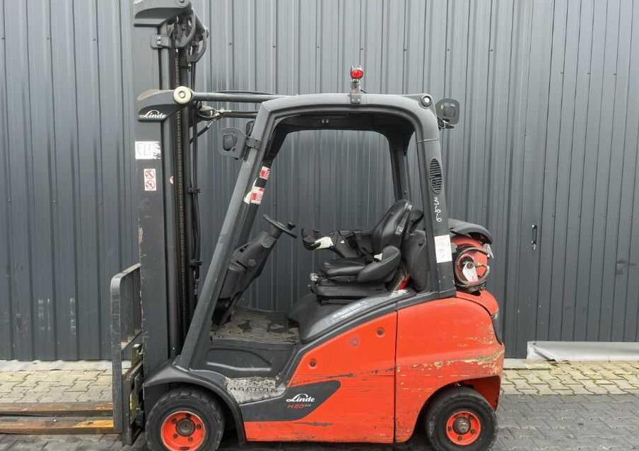 Linde H20T-01 - Υγραεριοκίνητο περονοφόρο: φωτογραφία 2 Linde H20T-01 - Υγραεριοκίνητο περονοφόρο: φωτογραφία 2