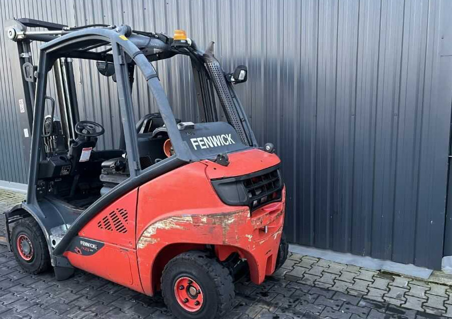Linde H25T-01 - Υγραεριοκίνητο περονοφόρο: φωτογραφία 3 Linde H25T-01 - Υγραεριοκίνητο περονοφόρο: φωτογραφία 3