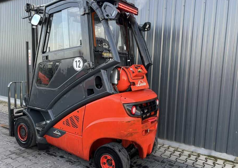 Linde H25T-02/600 - Υγραεριοκίνητο περονοφόρο: φωτογραφία 3 Linde H25T-02/600 - Υγραεριοκίνητο περονοφόρο: φωτογραφία 3