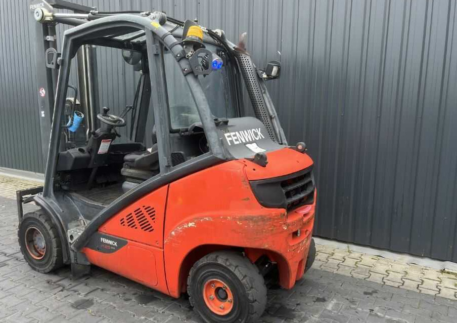 Linde H25T-02 - Υγραεριοκίνητο περονοφόρο: φωτογραφία 3 Linde H25T-02 - Υγραεριοκίνητο περονοφόρο: φωτογραφία 3