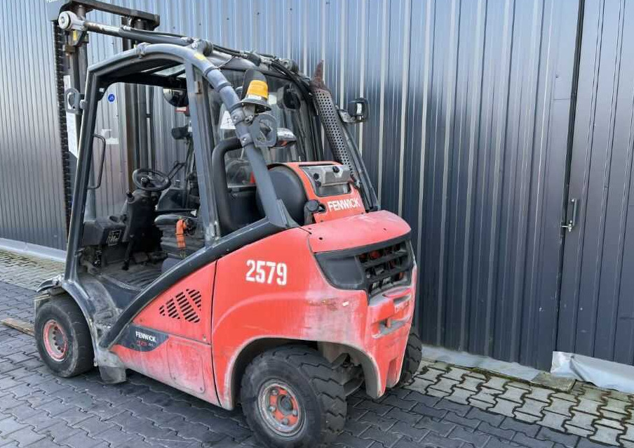 Linde H25T-02 - Υγραεριοκίνητο περονοφόρο: φωτογραφία 3 Linde H25T-02 - Υγραεριοκίνητο περονοφόρο: φωτογραφία 3