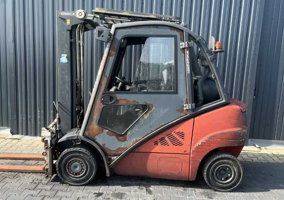 Linde H25T - Υγραεριοκίνητο περονοφόρο: φωτογραφία 2 Linde H25T - Υγραεριοκίνητο περονοφόρο: φωτογραφία 2