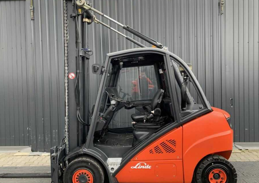 Linde H30D-01 - Πετρελαιοκίνητο περονοφόρο: φωτογραφία 2 Linde H30D-01 - Πετρελαιοκίνητο περονοφόρο: φωτογραφία 2