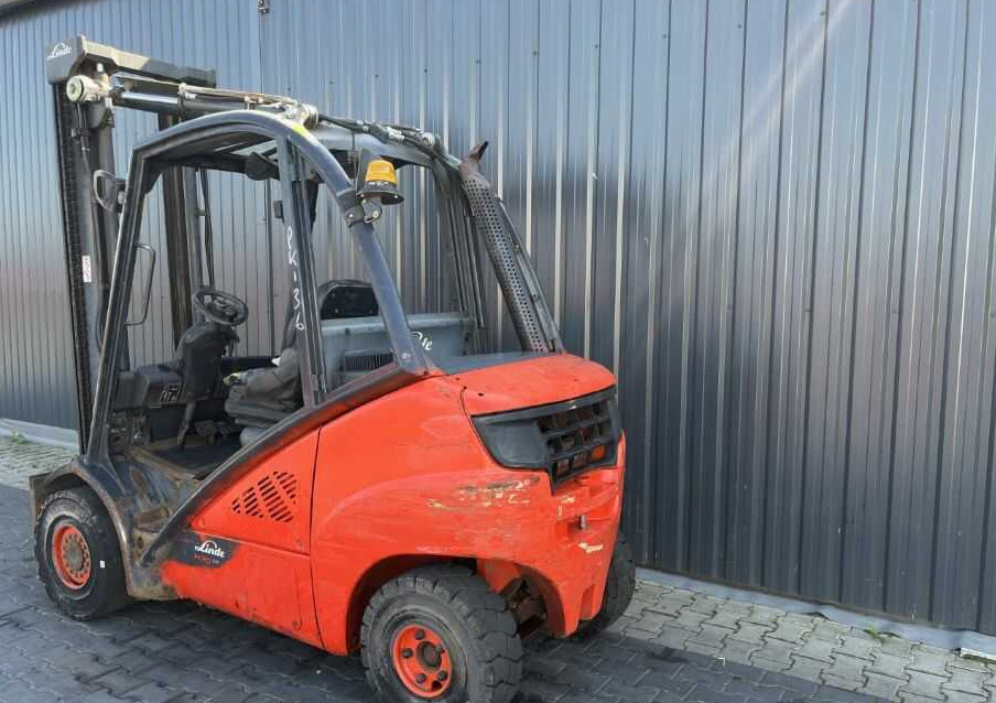 Linde H35D-02 - Πετρελαιοκίνητο περονοφόρο: φωτογραφία 3 Linde H35D-02 - Πετρελαιοκίνητο περονοφόρο: φωτογραφία 3