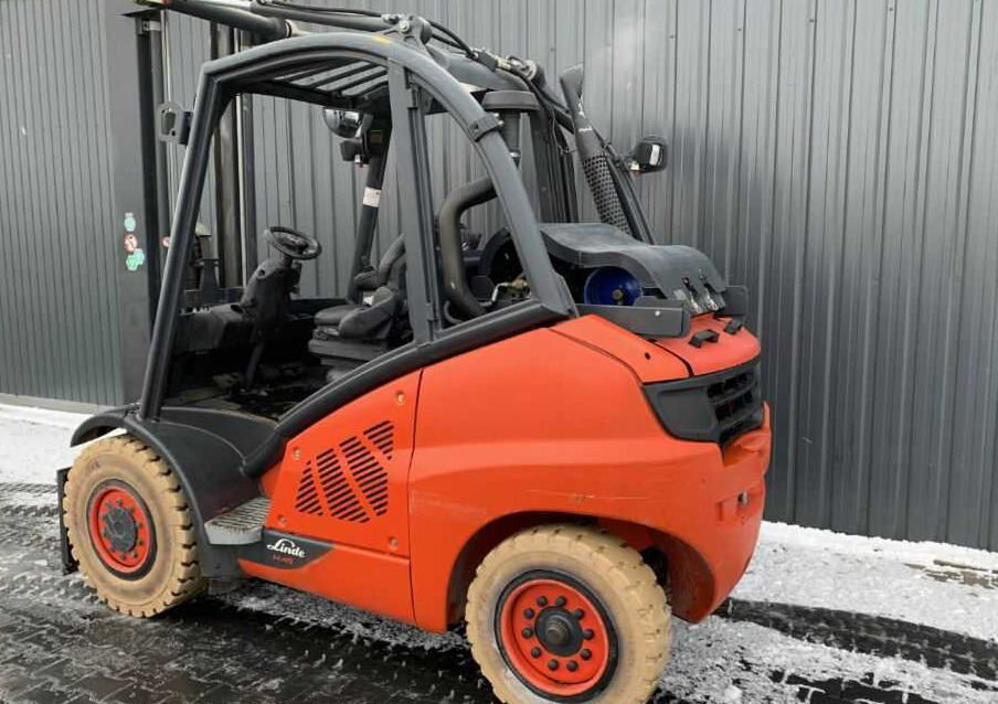 Linde H45T-01 - Υγραεριοκίνητο περονοφόρο: φωτογραφία 1 Linde H45T-01 - Υγραεριοκίνητο περονοφόρο: φωτογραφία 1