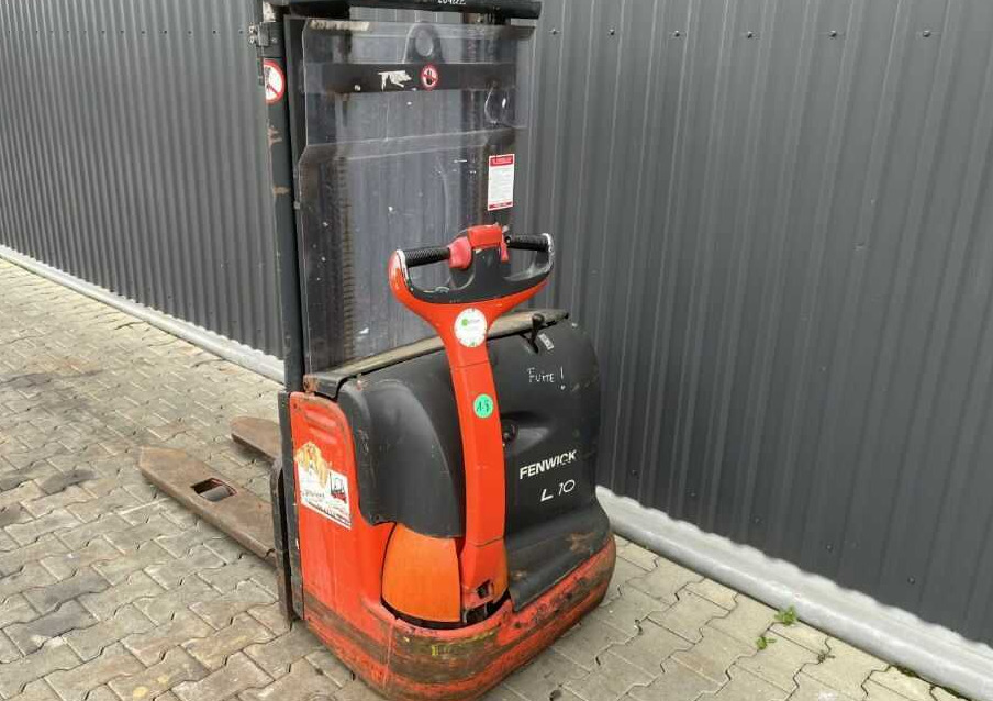 Linde L10 - Μηχάνημα στοίβαξης: φωτογραφία 3 Linde L10 - Μηχάνημα στοίβαξης: φωτογραφία 3