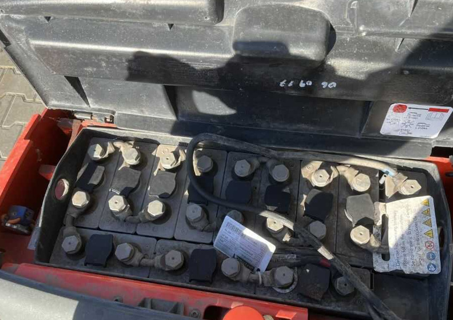 Linde L12L - Μηχάνημα στοίβαξης: φωτογραφία 4 Linde L12L - Μηχάνημα στοίβαξης: φωτογραφία 4