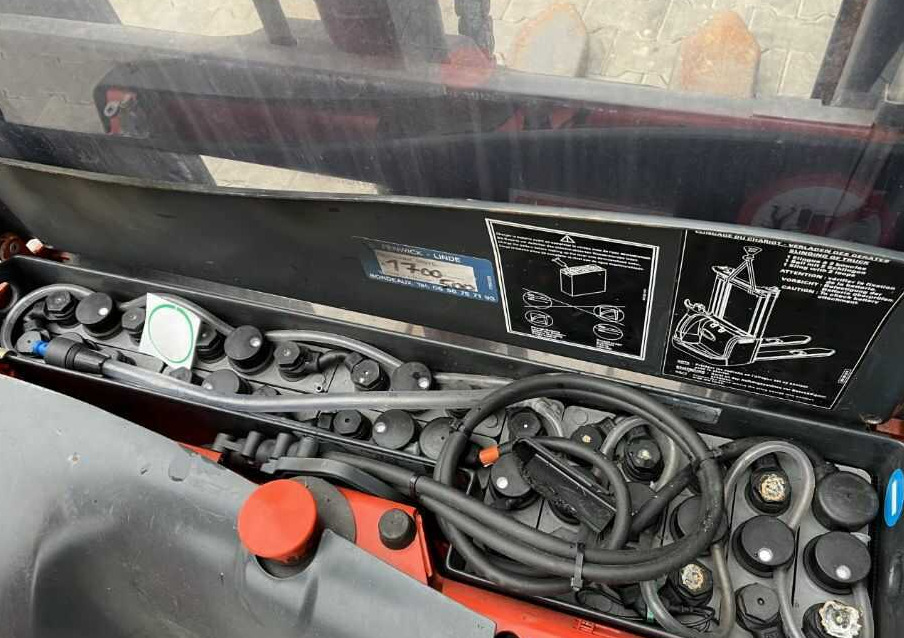 Linde L12 - Μηχάνημα στοίβαξης: φωτογραφία 3 Linde L12 - Μηχάνημα στοίβαξης: φωτογραφία 3