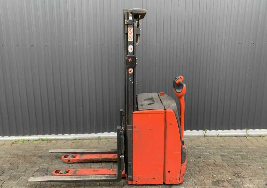 Linde L16 - Μηχάνημα στοίβαξης: φωτογραφία 2 Linde L16 - Μηχάνημα στοίβαξης: φωτογραφία 2