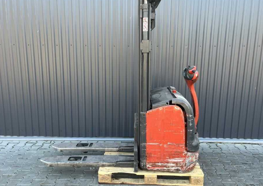 Linde L16 - Μηχάνημα στοίβαξης: φωτογραφία 2 Linde L16 - Μηχάνημα στοίβαξης: φωτογραφία 2