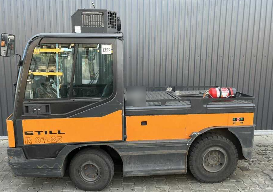 Still R07-25 - Μηχάνημα έλξης: φωτογραφία 2 Still R07-25 - Μηχάνημα έλξης: φωτογραφία 2