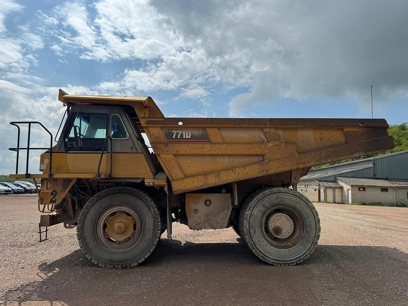 Caterpillar 771D - Ανατρεπόμενο όχημα μεταφοράς λατομικών υλικών: φωτογραφία 1 Caterpillar 771D - Ανατρεπόμενο όχημα μεταφοράς λατομικών υλικών: φωτογραφία 1
