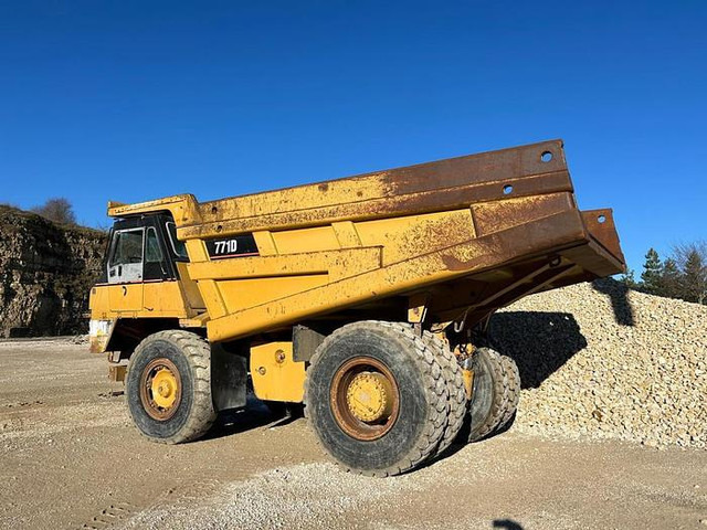 Caterpillar 771D - Ανατρεπόμενο όχημα: φωτογραφία 5 Caterpillar 771D - Ανατρεπόμενο όχημα: φωτογραφία 5