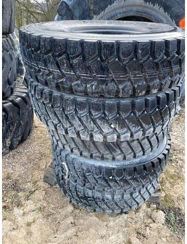 DUNLOP 12.00R20 SP931 - Ελαστικά και ζάντες: φωτογραφία 1 DUNLOP 12.00R20 SP931 - Ελαστικά και ζάντες: φωτογραφία 1