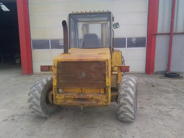 JCB - Φορτωτής: φωτογραφία 3 JCB - Φορτωτής: φωτογραφία 3