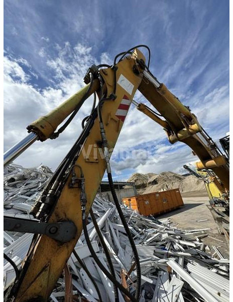 Liebherr A316 Li - Ελαστιχοφόρος φορτωτής: φωτογραφία 5 Liebherr A316 Li - Ελαστιχοφόρος φορτωτής: φωτογραφία 5